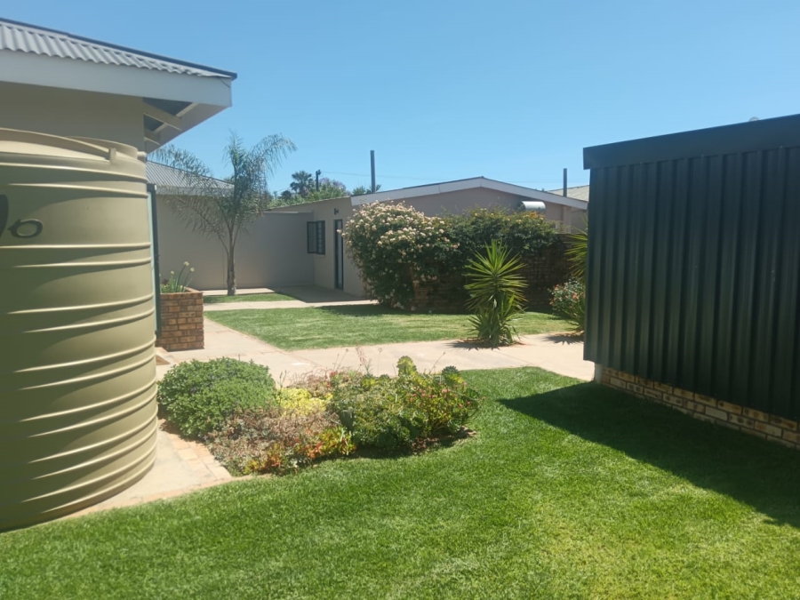 2 Bedroom Property for Sale in New Park Northern Cape